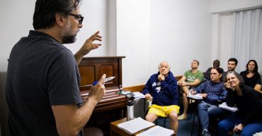 Aula de Harmonia com o professor Claudio, no Cigam